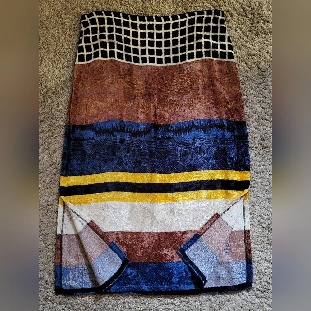 Colorful Patterned Midi Skirt - Picture 7 of 8